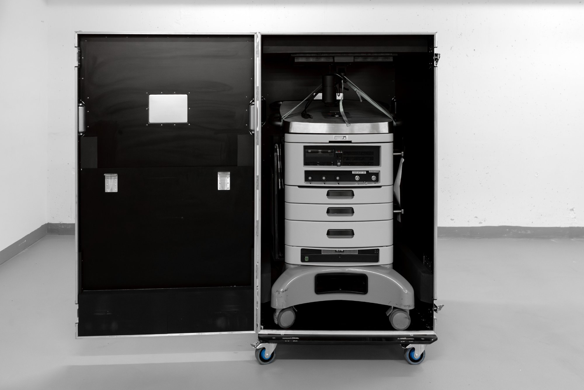 Univerzální přepravní case na kolečkách — TAKEBOX